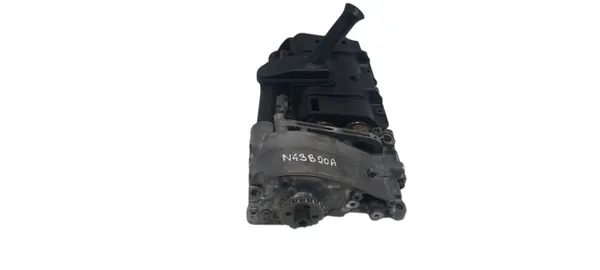 BMW 7567028 Oljepump för N43B20A motor image 3