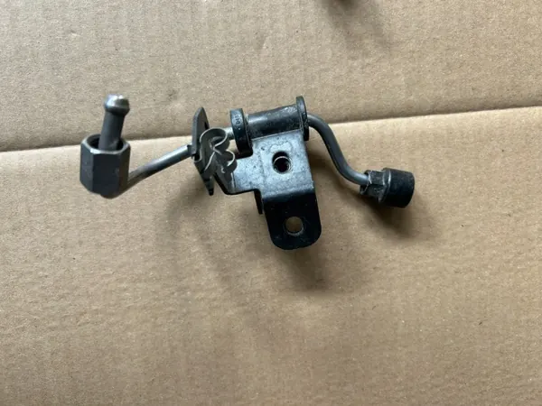 Tubo de inyector OEM RURKA LISTWY ZYGAAUTOCZESCI GRYFINO image 3