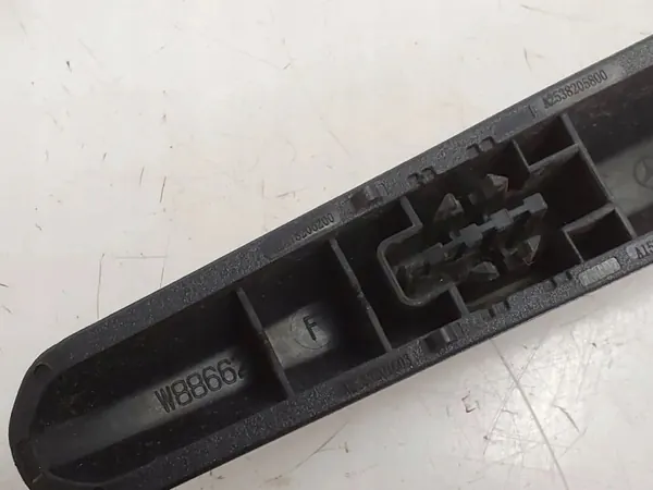 Mercedes W247 bakre vindrutetorkararm OEM A2478206200 image 4