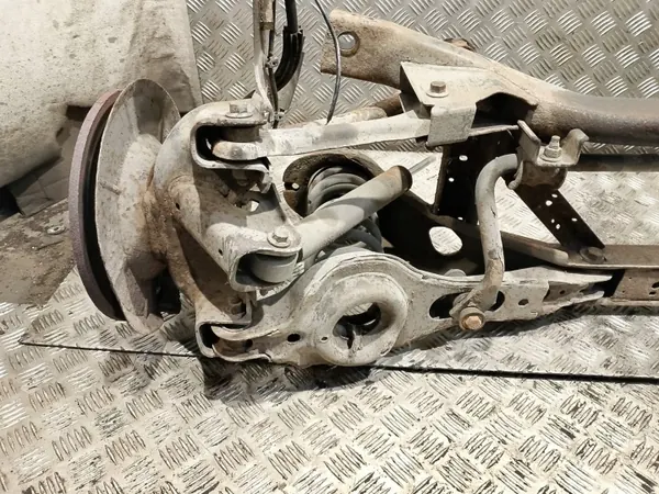 Taka-Akselipalkki OEM Ford Focus MK2 1.8 TDCI image 7