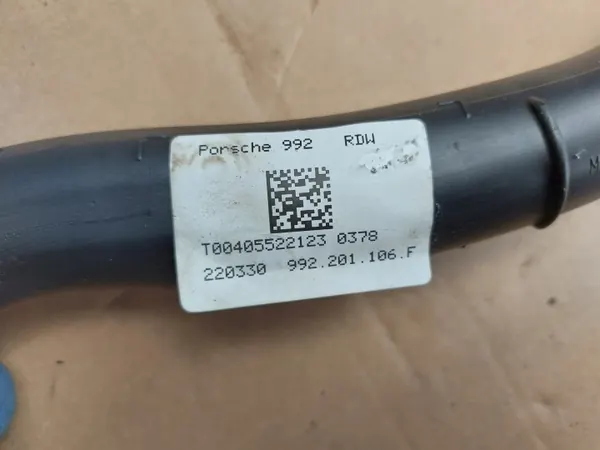 Bränsleintag OEM 992201106F för Porsche Carrera 992 image 5