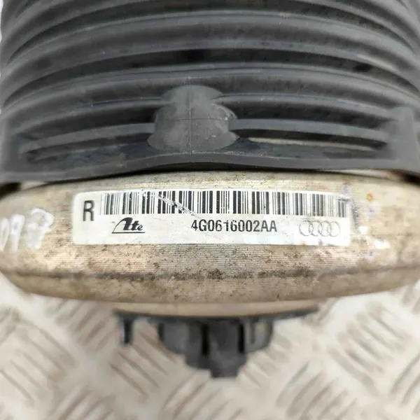 Sospensione ad aria posteriore destra Audi A6 Avant 4G0616002AA image 6