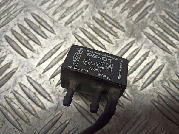 Capteur de pression Honda Civic 1.6 E867R-014360 image 2