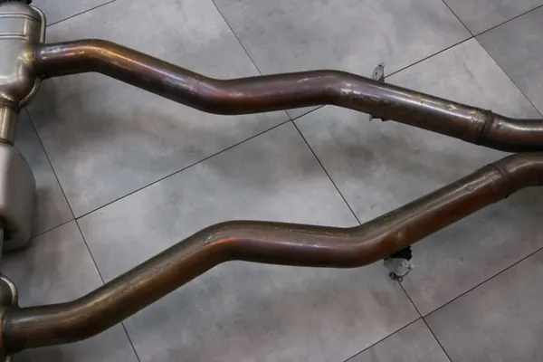 Système d'échappement BMW M5 F90 LCI CS OEM 8092605 image 8