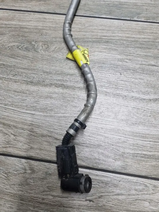 AdBlue-slang OEM 22060170 van Pomp naar Injector image 3