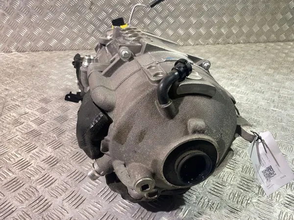 Jaguar I-PACE elmotor J9D3-75764-AG OEM image 6