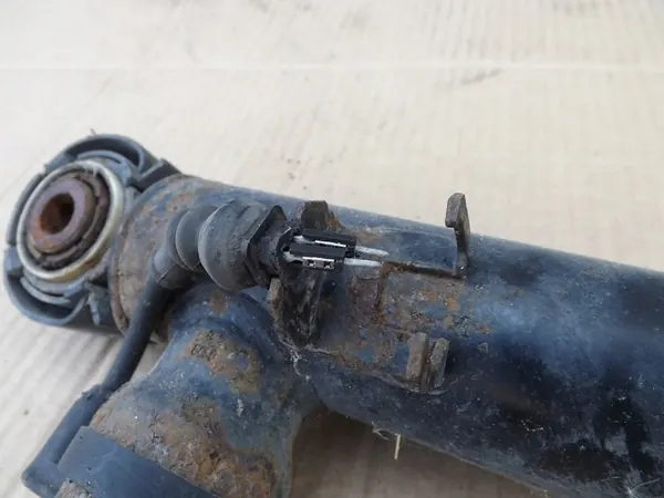 Ammortizzatore posteriore Audi A5 8T A4 B8 durezza regolabile OEM image 7