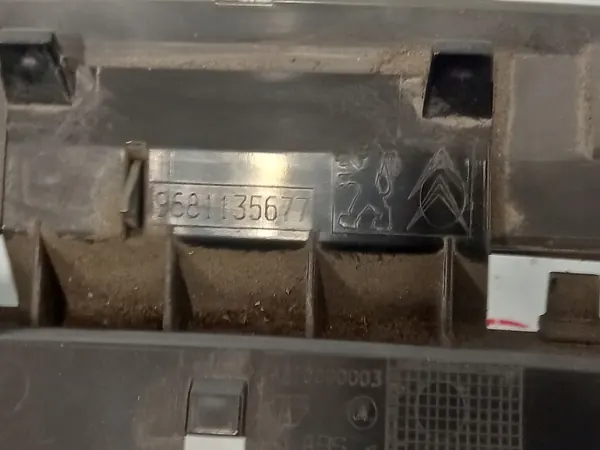 Luz de Stop Citroen C5 II X7 OEM 9646804580 image 6