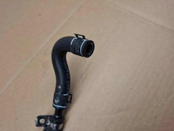 Luftningsventil Audi OE 06E906506C RS6 C8 image 3