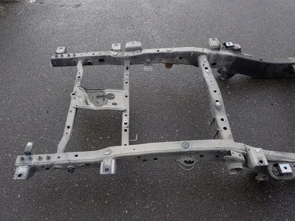 Châssis Ford Ranger OEM - Avant & Arrière Occasion image 7