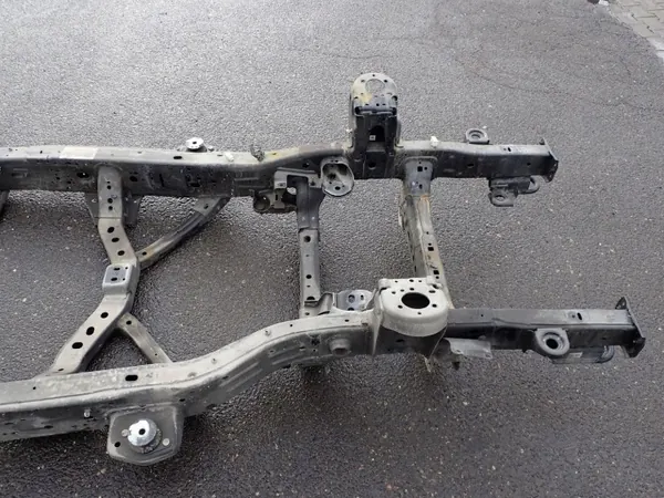 Châssis Ford Ranger OEM - Avant & Arrière Occasion image 9