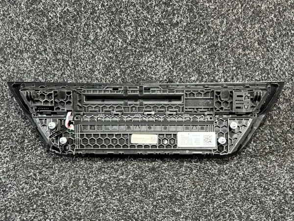 Panel Climatización BMW 5 G30 G31 OEM 9458830 - Usado image 5