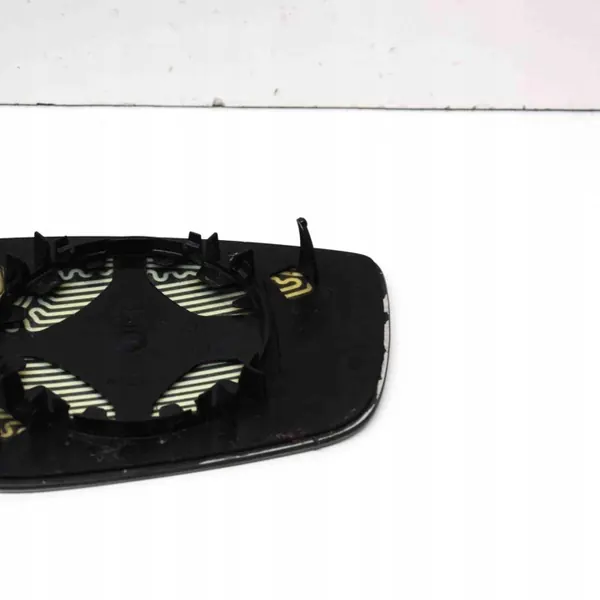 Insert de rétroviseur gauche VW Golf VIII OEM 6RU857521 image 5