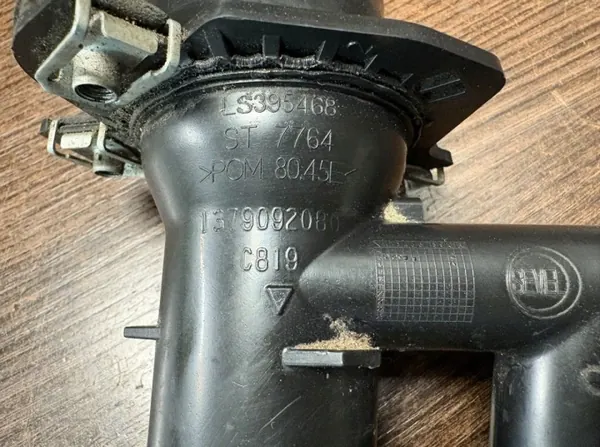 Conduite de Remplissage Carburant OEM 1379092080 Citroen image 5