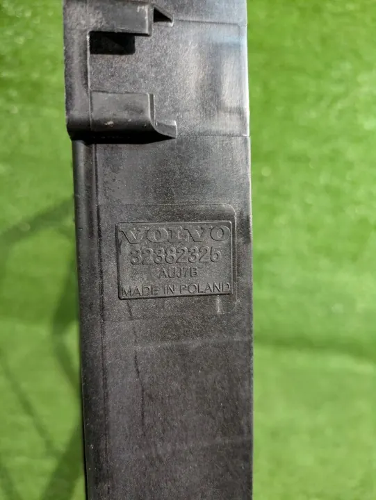 Cobertura de grade OEM 002 para Volvo XC40 image 3
