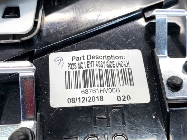 Voorste grille OEM 687504EA0B voor Nissan Qashqai J11 image 8