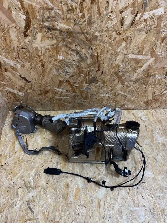 Catalisador Filtro DPF + Sonda BMW 1 F70 U11 2.0D OEM 8471764 image 2