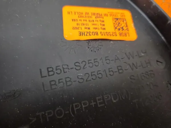 Ford OE LB5B-S25515-A Dörrfönsterram vänster bak image 7