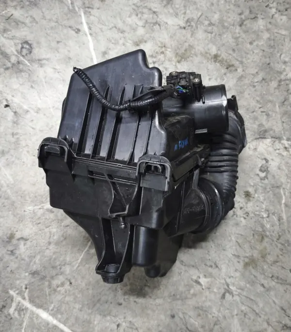 Luchtfilterhuis OEM P21 voor Toyota Yaris IV image 4