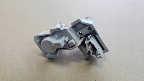 Insert Lanterna Traseira Esquerda Audi A3 8P Sportback OEM 8P4945257A image 4