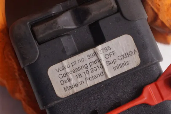 Persiana Maletero Volvo V60 I OEM 39812795 image 7