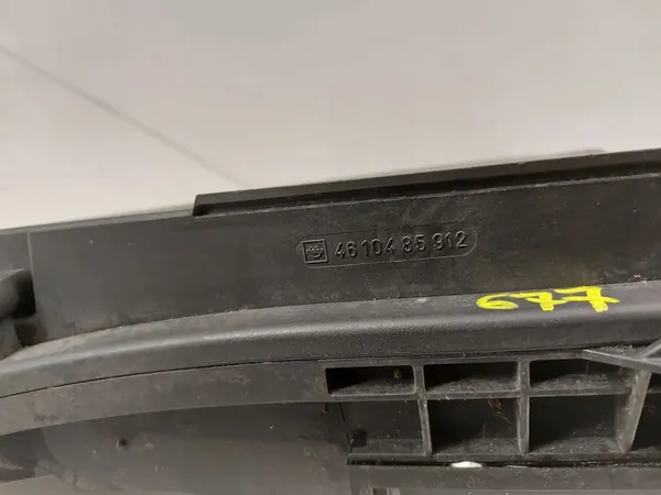 Mercedes-Benz CL C216 AMG Ilmansuodattimen kotelo image 3