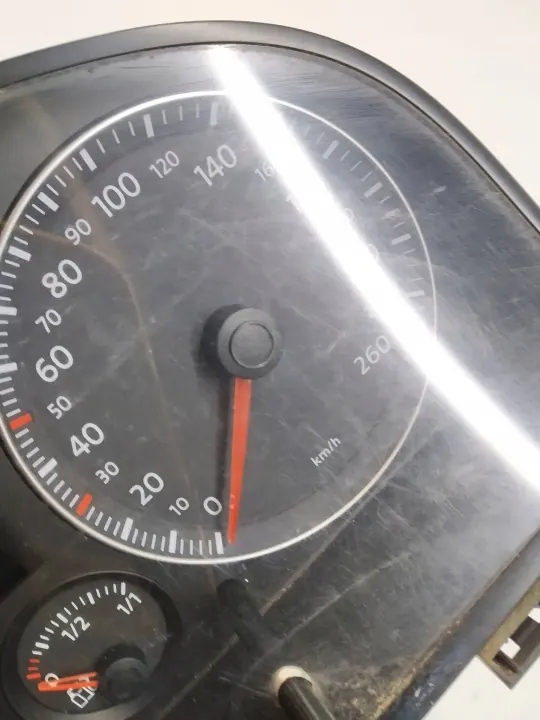 Speedometer 1T0920863F VW Caddy III 2.0 108HP image 4