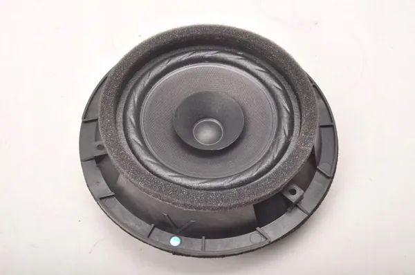 Altavoz puerta Suzuki Jimny IV OEM 39102-77R00 derecho delantero image 2