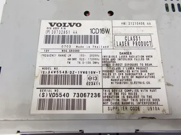 Volvo CD-soitin OEM 30732851AA C30 S40 V50 V70 image 3