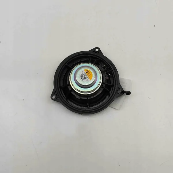 Alto-falante da porta dianteira esquerda BMW 3.0L Diesel 2023 image 3