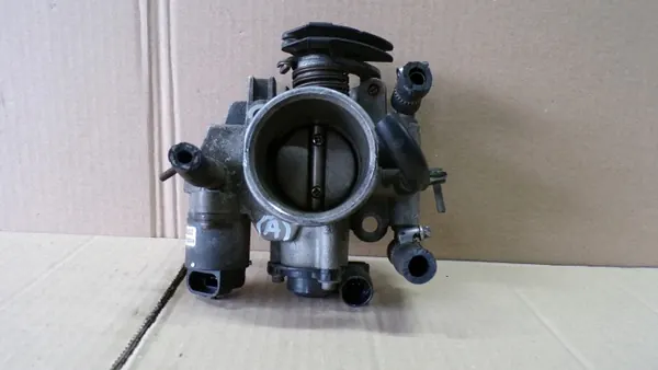 Drosselklappe Lada Kalina 1.6B OEM image 6