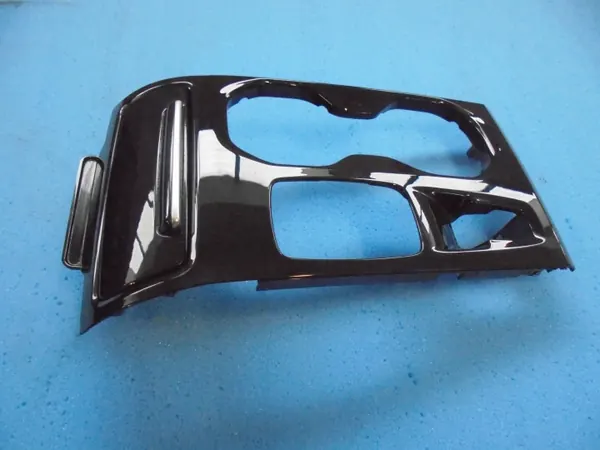 Moldura cinzeiro túnel Volvo XC40 II OEM 31469010 image 2