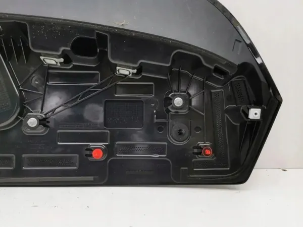 Skoda Octavia IV Bakspoiler OEM 5E7827878B image 7