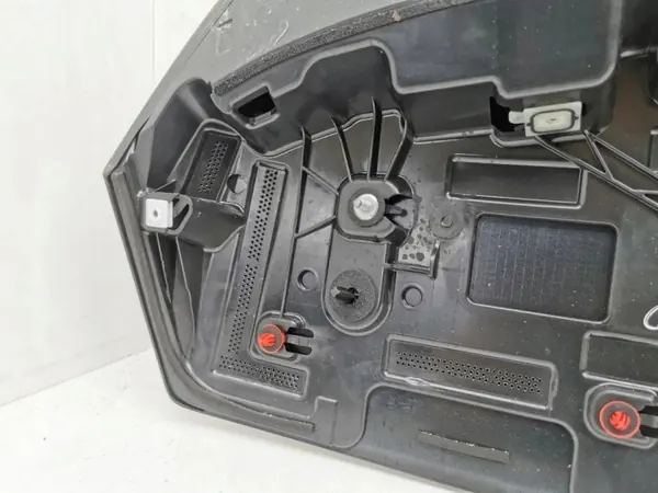 Skoda Octavia IV Bakspoiler OEM 5E7827878B image 9