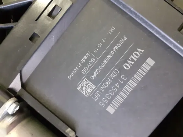 OEM 31349762 ovenpaneeli lukolla - vasen etu image 8