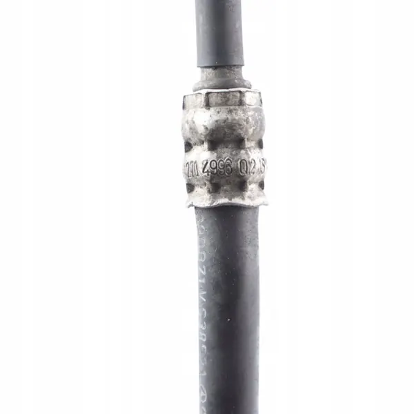 Mercedes A207 Oliekoelerleiding OEM A2042704996 image 10