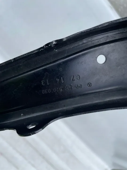 Mercedes E-Class W212 A212 Supporto Destro A2126200600 OEM image 7