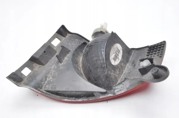 Feu de recul Peugeot 2008 I OEM 968074780 image 6