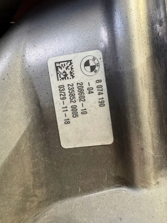 BMW Auspuffendstück OEM 255640 Links - Gebraucht image 4