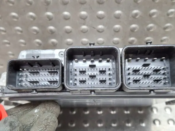 Motorsteuergerät S26282980 für 1.6 HDI Peugeot/Citroen image 3