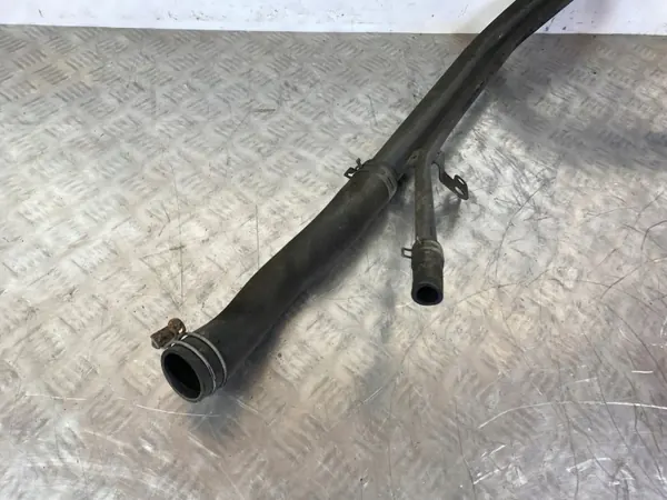 Nissan OE FOB39496 Tankfyllningshals - Begagnad image 6