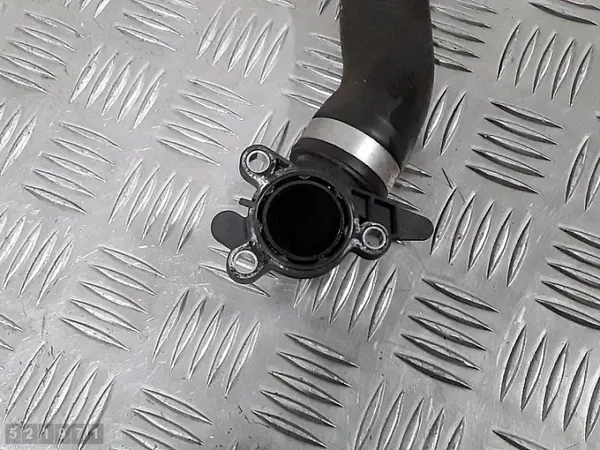 BMW 2er F46 Schlauch OEM 8645545 - Gebraucht image 4