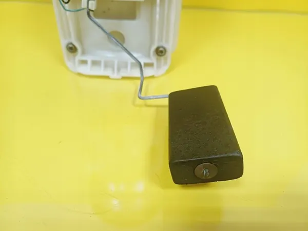 Bomba de Combustível Skoda Octavia I 1.6B 1J0919051D image 6