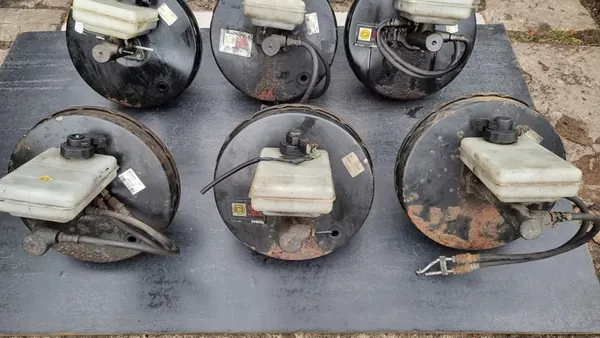 IVECO DAILY III 35S9 2.8D Rem Servo Pomp image 5