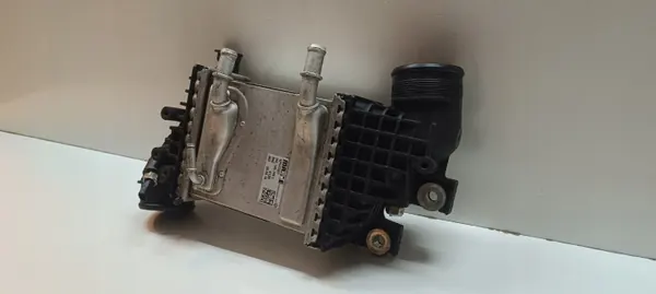 VW Crafter T6 2.0TDI Intercooler OEM 04L145749L image 3