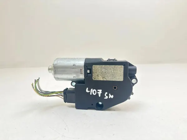 Moteur de toit ouvrant Peugeot 407 OEM 221371805 image 2