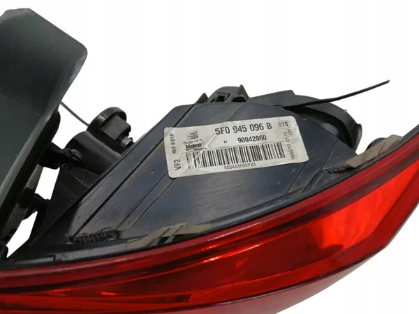 Luz Trasera Derecha SEAT LEON III 5F0945096B image 3
