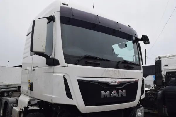 Cabina completa MAN TGX - Usada, Qualidade OEM image 5