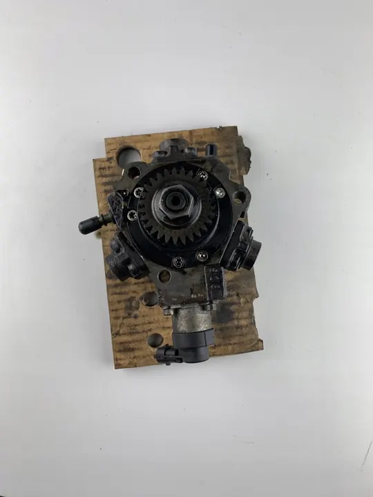 Hogedrukpomp Renault Trafic Opel Vivaro 1.6 CDTI image 3