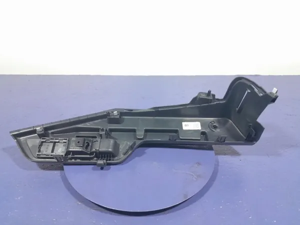 Skoda Octavia IV C-stijl Bekleding Rechts Achter OEM 5E6867762 image 6